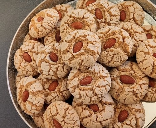 غريبة بالوز moroccan - بالوز,