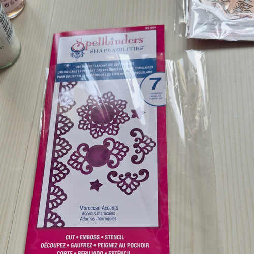 Spellbinders shapeabilities - spellbinders,