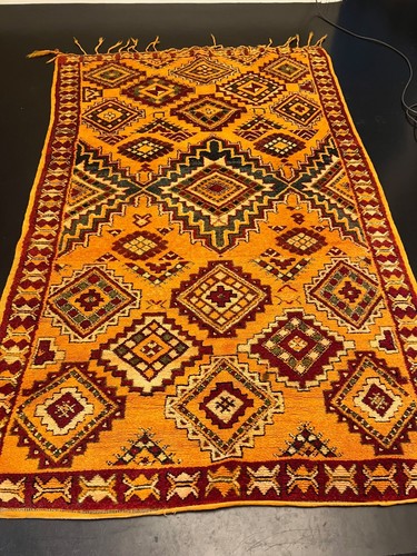 Orange moroccan rug carpet - orange,